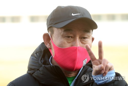 韓国サッカーｕ ２３監督 東京五輪で２位以上目指す 聯合ニュース