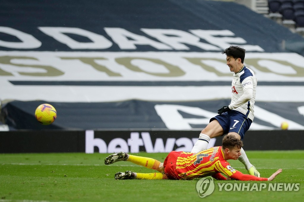 한달여 만에 정규리그 13호 골 득점한 토트넘 손흥민