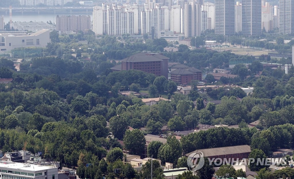 Yongsan mayor proposes moving U.S. military hotel for park