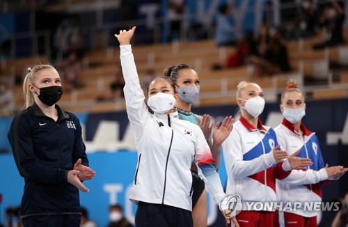 (LEAD) JO de Tokyo-Gymnastique : la gymnaste Yeo Seo-jeong remporte la médaille de bronze au saut de cheval féminin