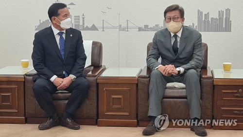 박형준, 시의회 '부적격' 의견 공기업 사장 임명 강행