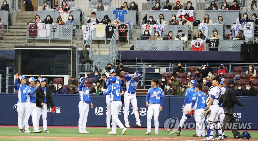 정해영, 3점 홈런 자축하는 세러미니