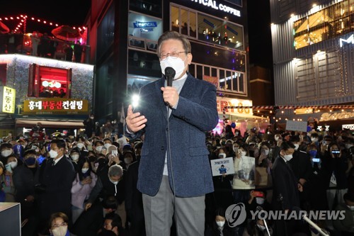 与党候補の李在明氏「一人でも多く投票を」　韓国大統領選