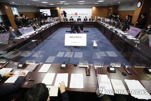 국토부, 이르면 모레 인수위 업무보고…주택공급·규제완화 초점