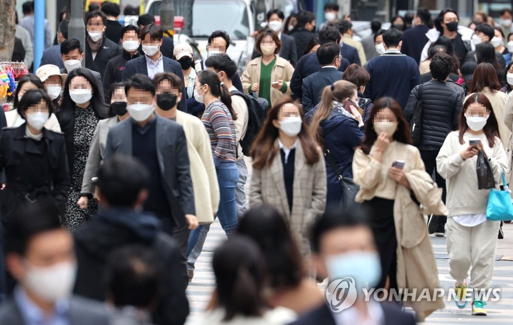 Gov't likely to lift outdoor mask mandate next week