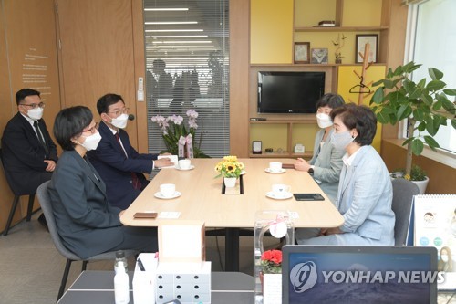식약처장, 식품업계와 푸드테크 논의…'新식품' 안전기준 만든다