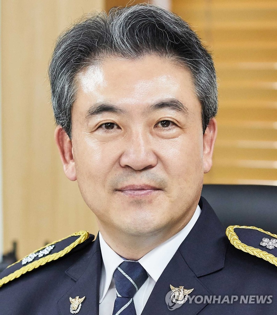 Shown in this file photo released by the National Police Agency on July 4, 2022, is Deputy Commissioner General Yoon Hee-keun. (PHOTO NOT FOR SALE) (Yonhap)