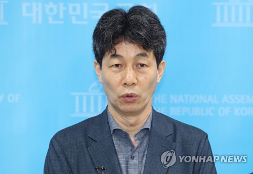 文정부 참모들 "노영민, 흉악범 추방결정 회의안해…허위사실"