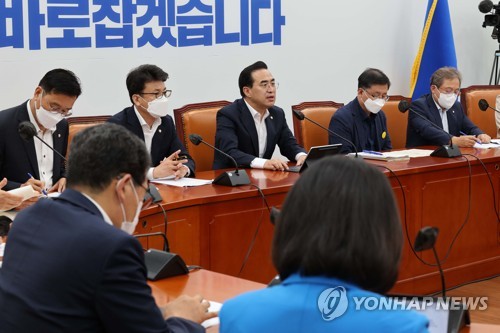 '대통령실 4인방'에 이상민·박순애까지…野, 인적쇄신 압박