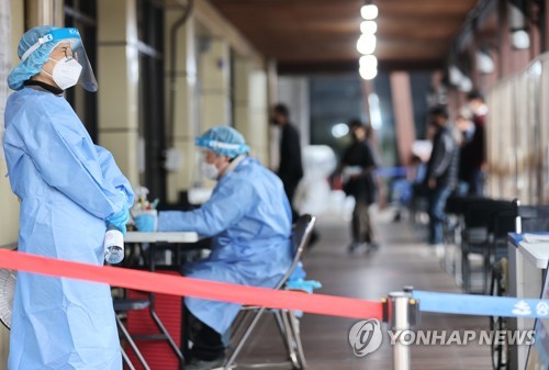 ［速報］韓国の新規コロナ感染者４万３４４９人　前週比７５００人増