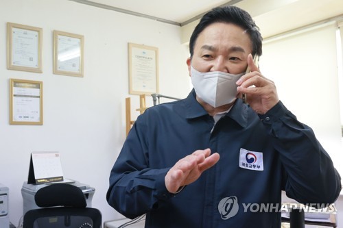 원희룡 "언제든 추가 업무개시명령 발동 가능"…정유·철강 거론