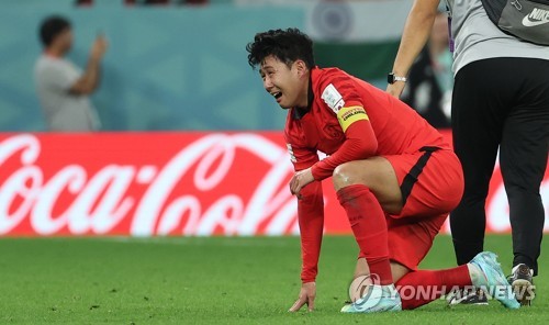 [월드컵] BBC "한국서 손흥민은 축구를 초월한 선수…슈퍼히어로"