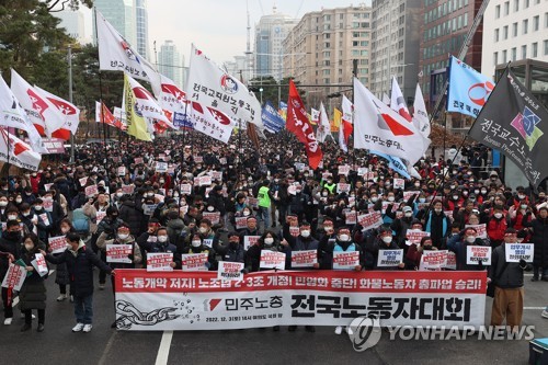 민주노총, 내일 총파업·총력투쟁대회…"尹정부 반노동 저지"
