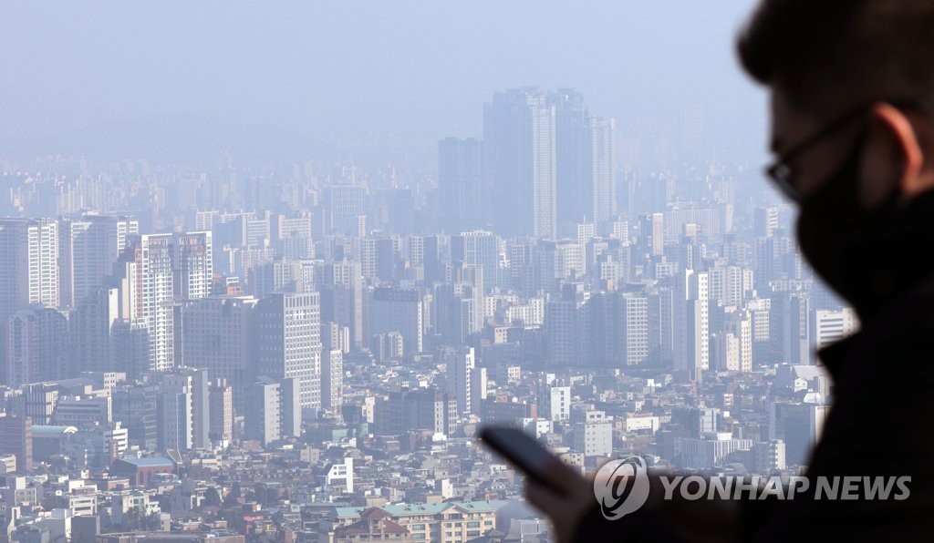 서울 남산에서 바라본 아파트 단지