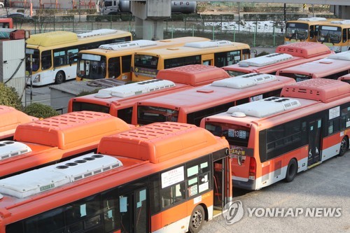 승객 줄고 비용 늘고…광주전남 곳곳서 멈춰선 '서민의 발' 버스