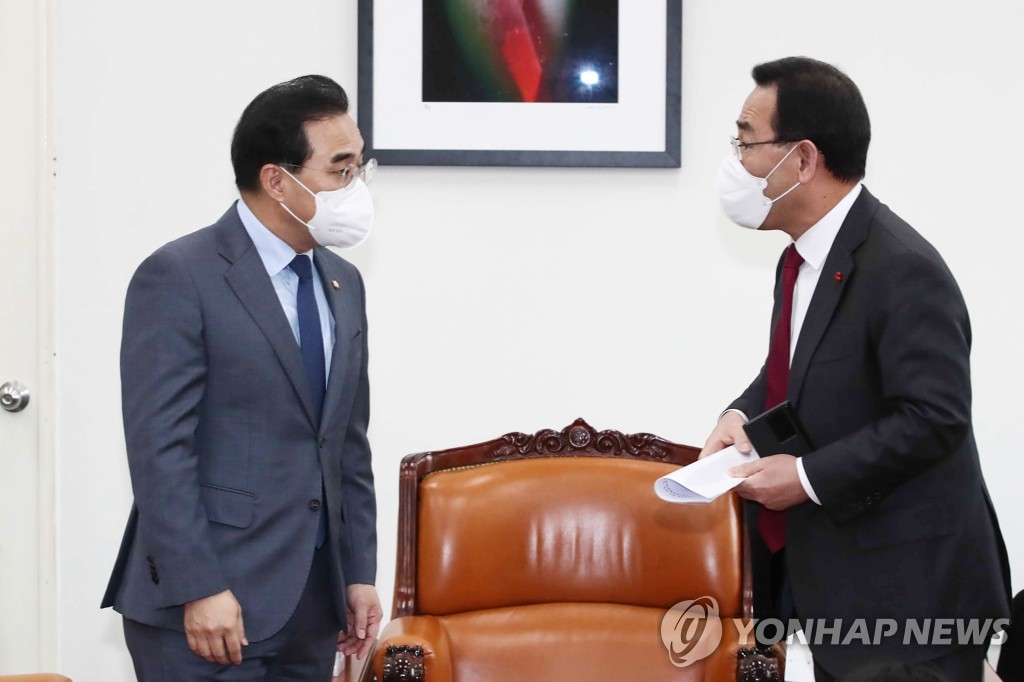 The January Extraordinary National Assembly also collided with the wilderness… “Northern drone” Lee Jae-myeong attends “detonator” (complete)