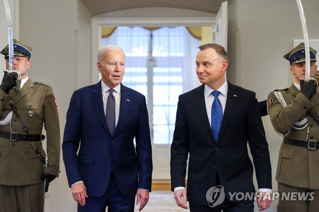폴란드 방문한 조 바이든 미국 대통령
