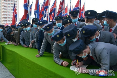 北朝鮮の若者１４０万人が入隊嘆願？