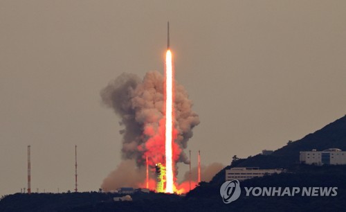 كوريا الجنوبية تؤكد نجاح الإطلاق الثالث للصاروخ الفضائي «نوري»