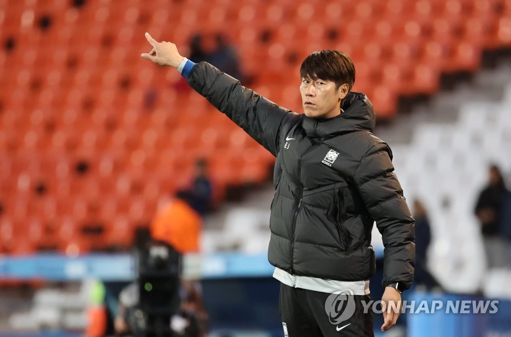 한국 감독은 U-20 월드컵 토너먼트 스테이지에서 연승 행진을 이어갈 예정입니다.