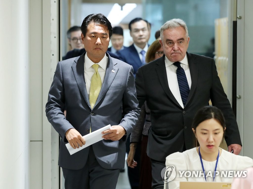 김태효 "北 핵공격시 종말" 캠벨 "억제 의지·능력 확신"