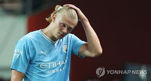 '슈퍼스타' 맨시티 홀란, 무득점 아쉬움에도 화끈한 팬서비스