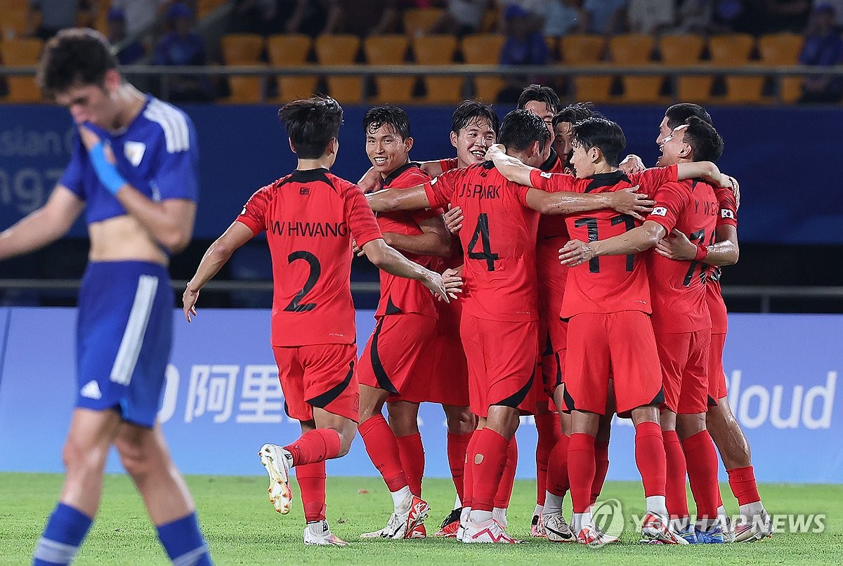 كوريا الجنوبية تفوز على الكويت 9-0 في المباراة الأولى في دورة الألعاب الآسيوية - 1