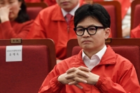 홍준표 "깜도 안돼"에 한동훈측 "비열한 짓", 원색 설전