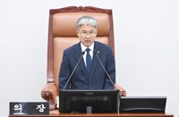 제12대 제주도의회 후반기 의장에 이상봉 의원