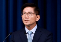 김문수 "외국인 근로자 최저임금 차등적용은 헌법 등에 배치"