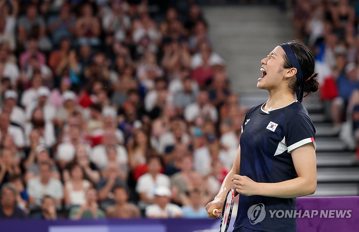 (Olympics) Topranked female shuttler begins pursuit of 1st medal