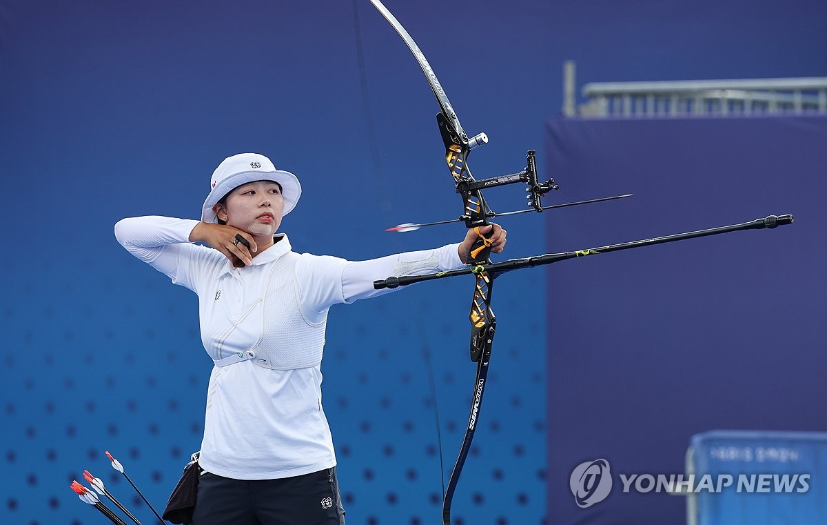 (Olympics) 1st women's boxing medal secured; shuttlers beat compatriots ...