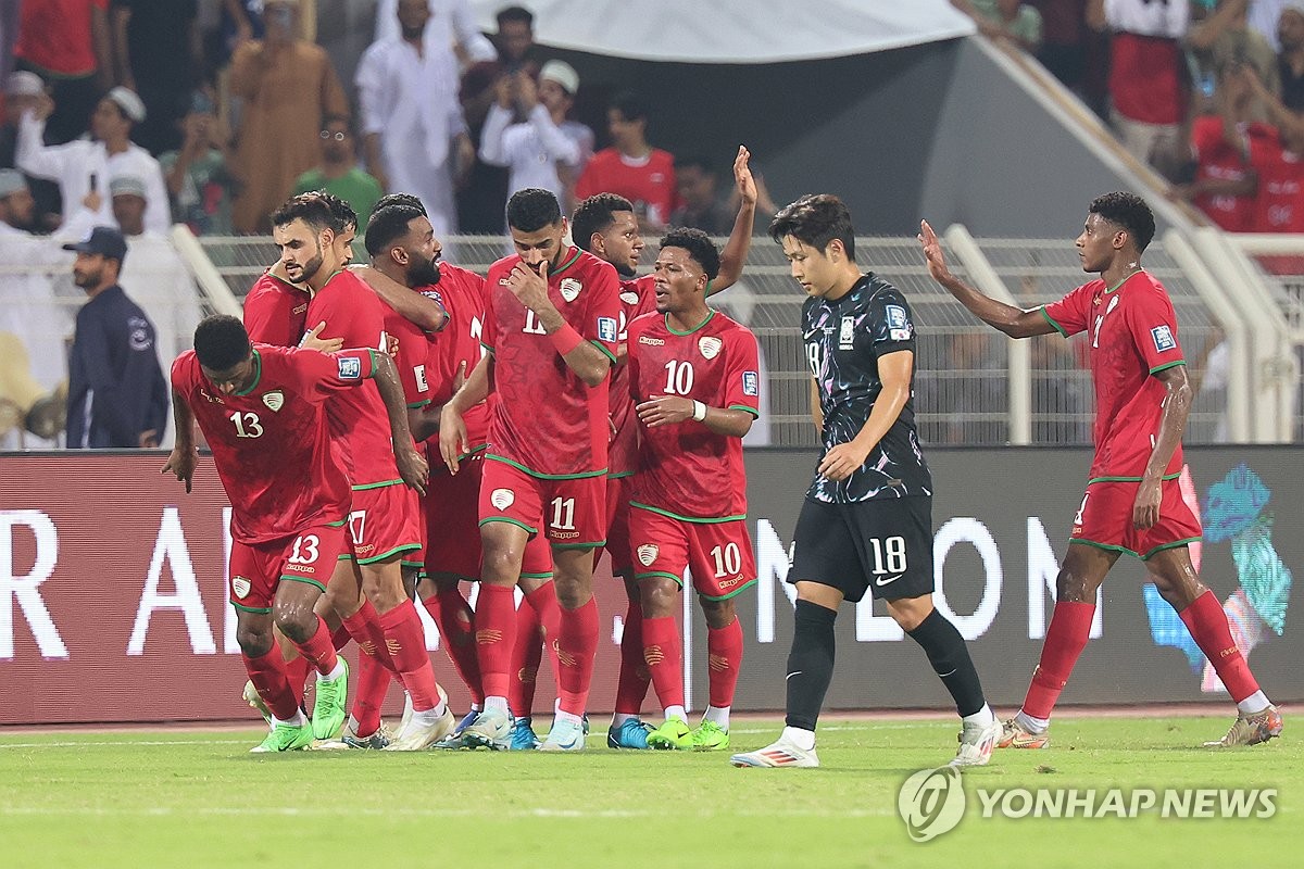 전반 종료 앞두고 실점한 한국