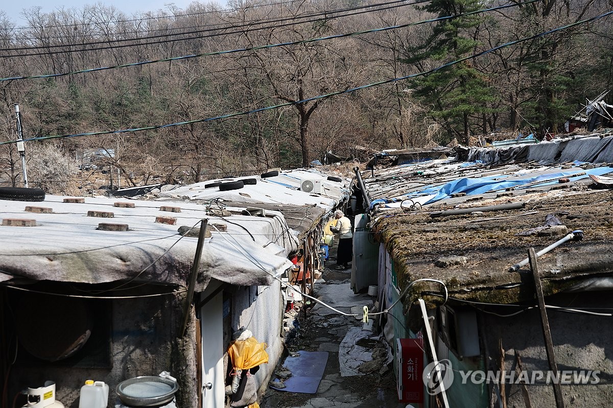 강남구 구룡마을 빈집서 화재…인명피해 없어