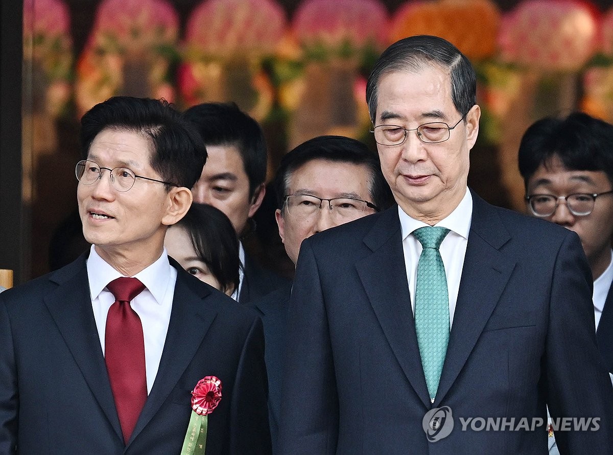 국민의힘 부산시의원 "사생결단으로 대선 후보 단일화해야"
