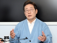 이재명 "김상욱 지지 감사하게 생각…입당해서 함께하면 좋겠다"