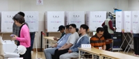 사전투표 시작…전국 3천568개 투표소 어디서나 가능