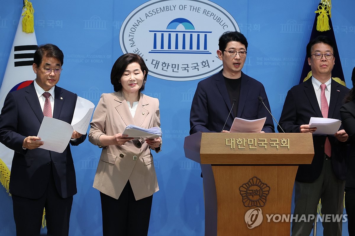국힘 "5억 벌고 13억 쓴 김민석, 8억 출처 소명해야"(종합)
