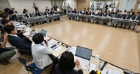 국힘 "李정부 갑질·적폐몰이"…민주 "국정 바로잡기 방해 말라"
