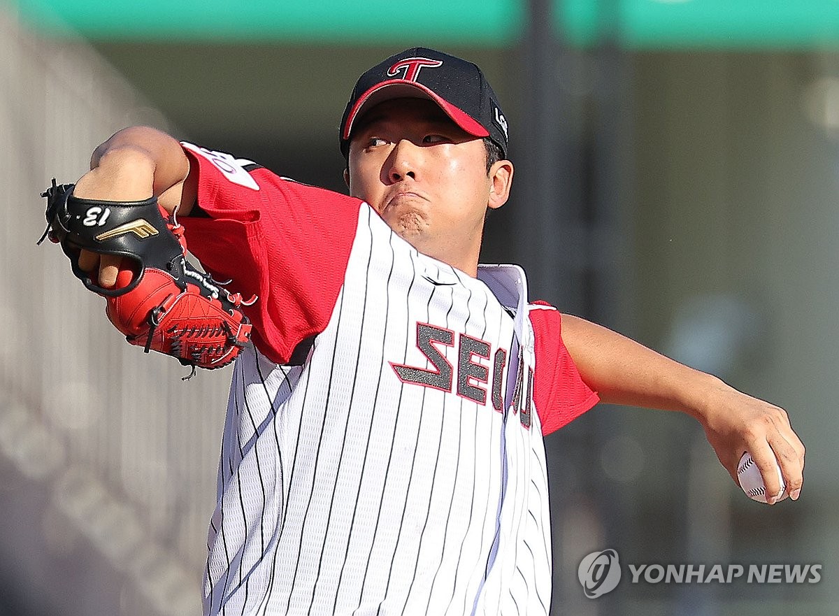 LG 송승기, 원태인까지 제쳤다…토종 투수 평균자책점 1위 등극