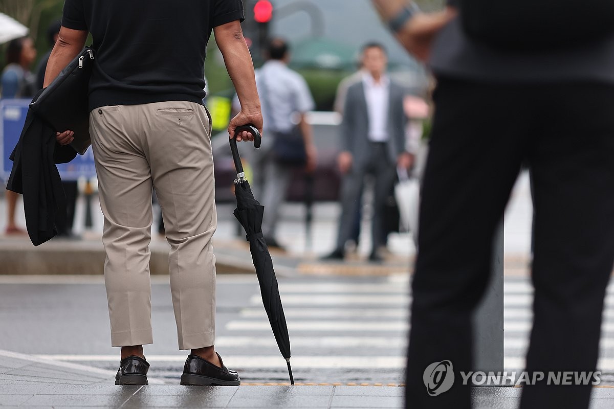 대전·세종·충남 흐리고 낮부터 비…낮 최고 32∼34도