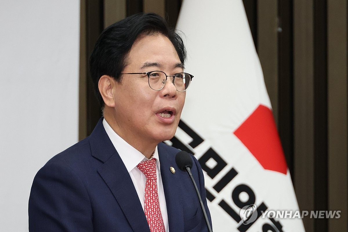 국힘 "상법 개정 전향적 검토" 입장 선회…