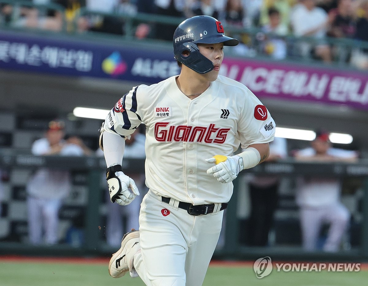 롯데 고승민·손호영, 1군 복귀…전민재·정훈 2군행