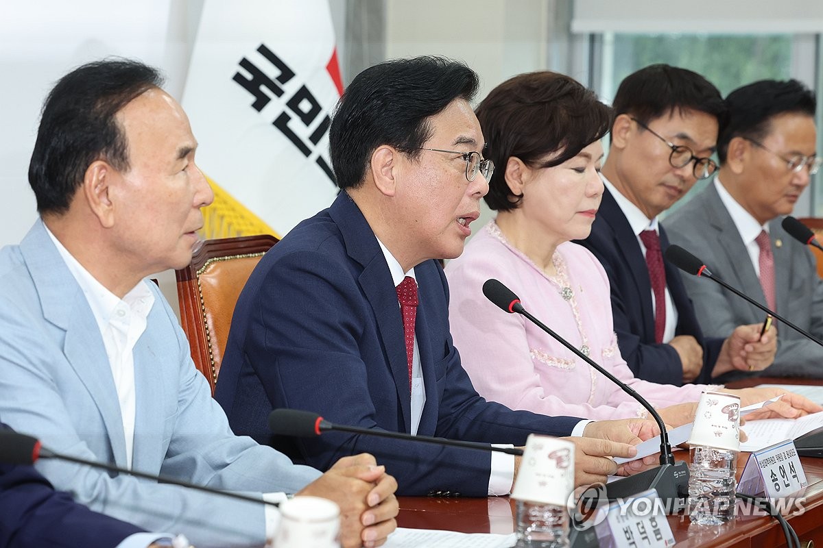 국힘, 첫 비대위 회의서 변화 다짐…"과거 실패 반복 않겠다"(종합)