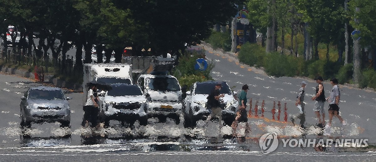 울진 7월 기준 역대 최고기온 경신…금요일도 무더위 지속
