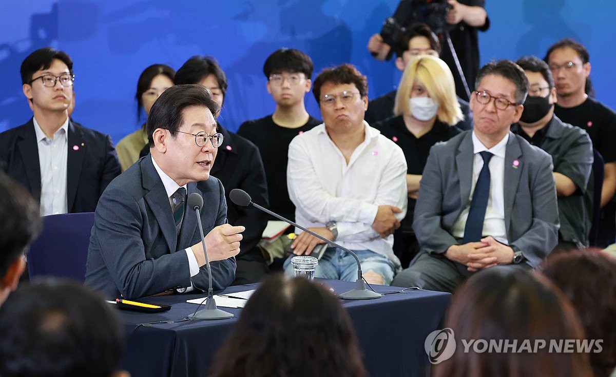 李대통령 "세종 제2집무실 가능…대통령실 이전도 최대한 빨리"