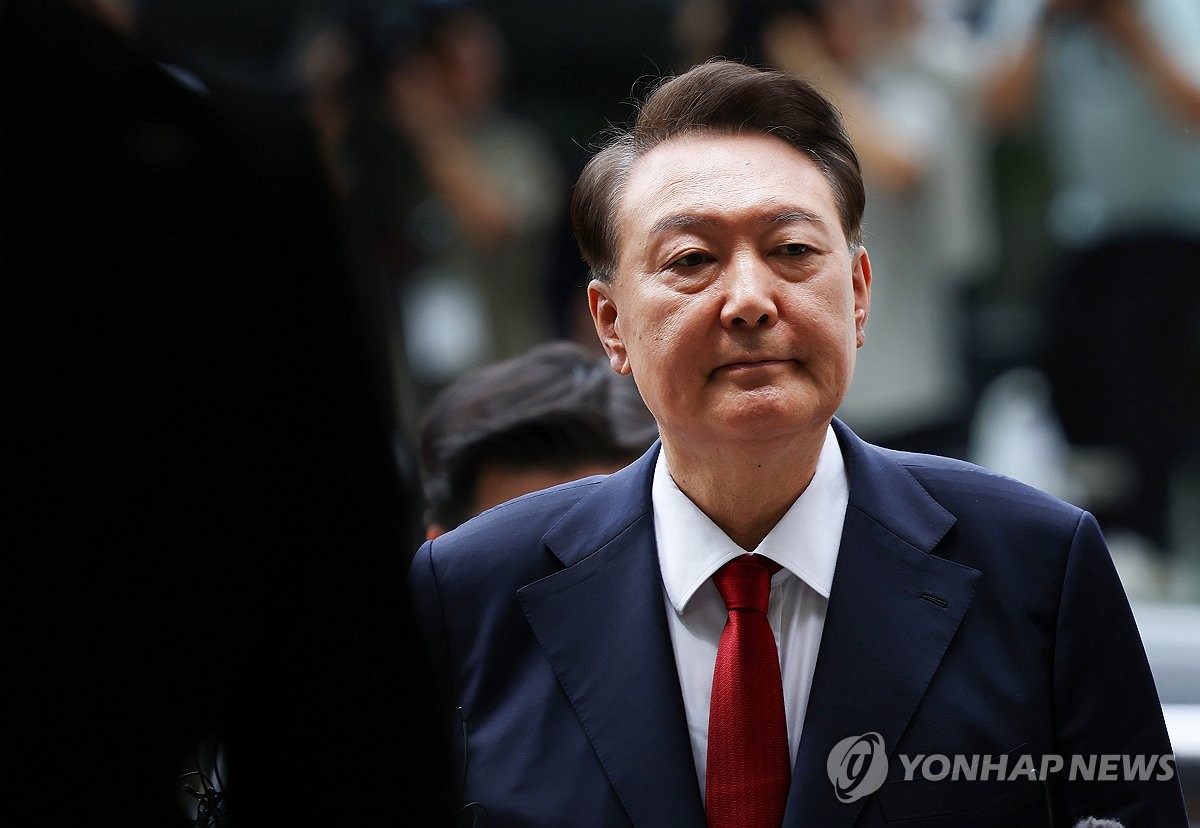 특검, 尹 구속기소 "계엄 통제장치 무력화"…외환죄 추가수사(종합)
