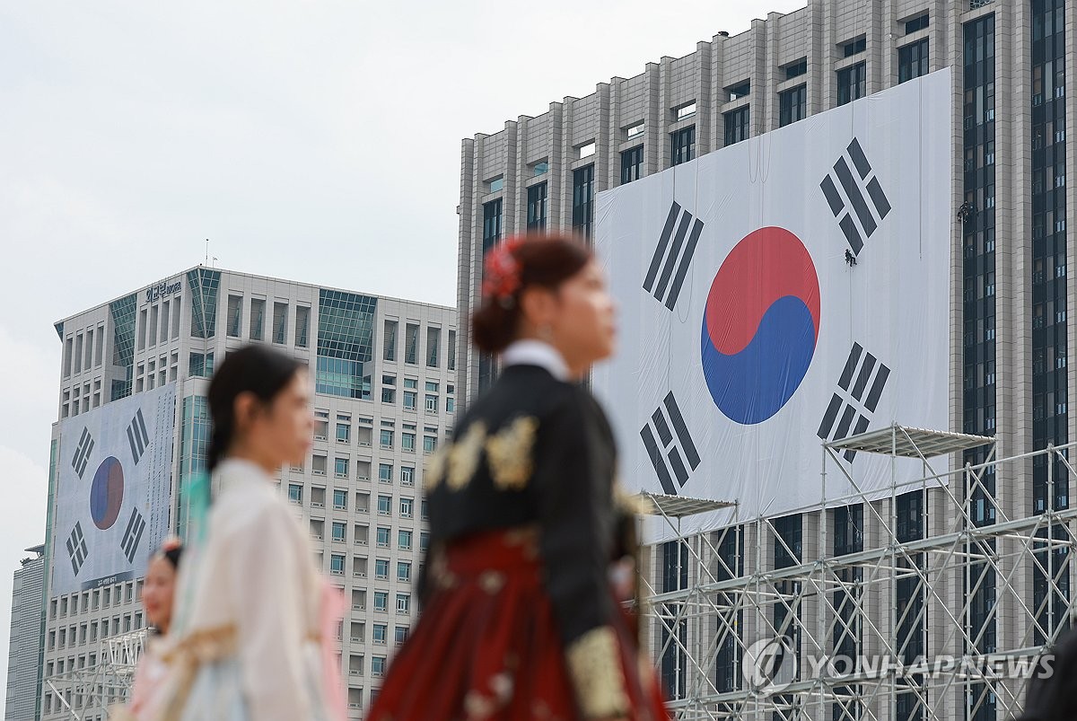 광복의 역사, 책으로…"도서관 대출 1위는 