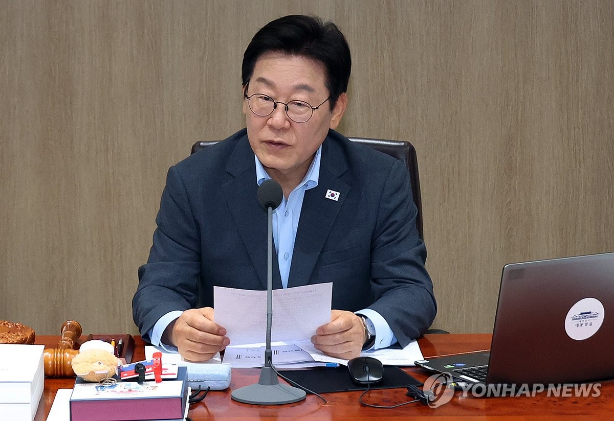 李대통령 "허위조작·선동에서 민주주의 지켜야"…기자협회 축사