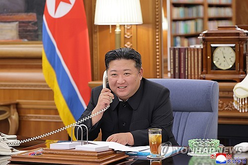 金正恩氏　プーチン氏に「全面的に支持」＝外国首脳との電話会談を初公開
